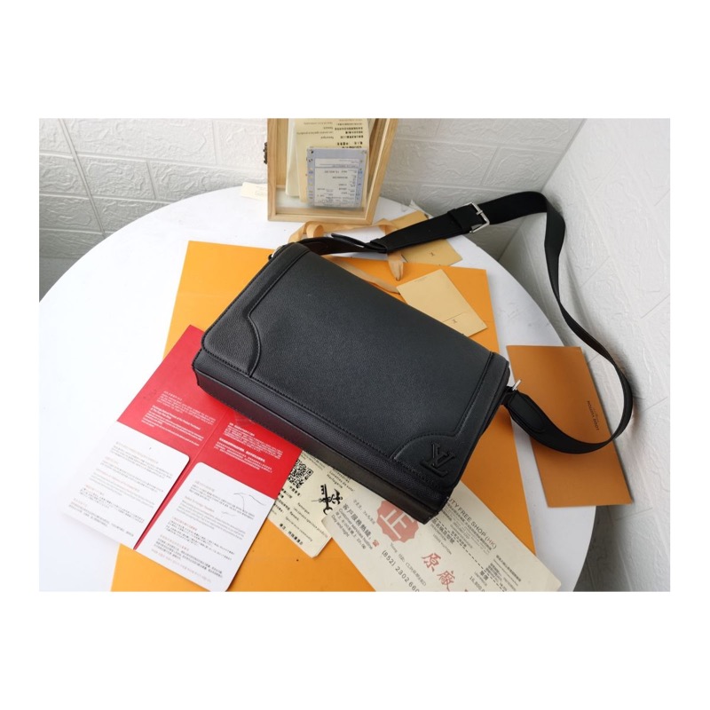 Louis Vuitton Shoulder Bag