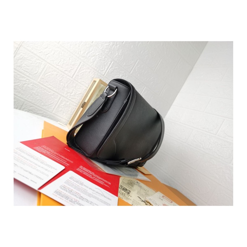 Louis Vuitton Shoulder Bag