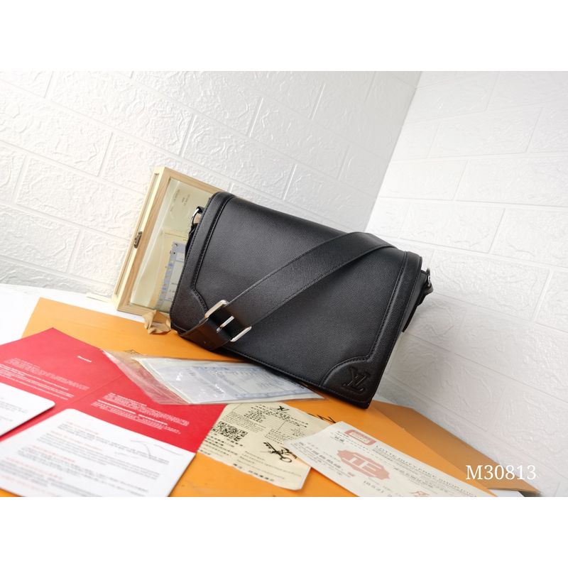Louis Vuitton Shoulder Bag