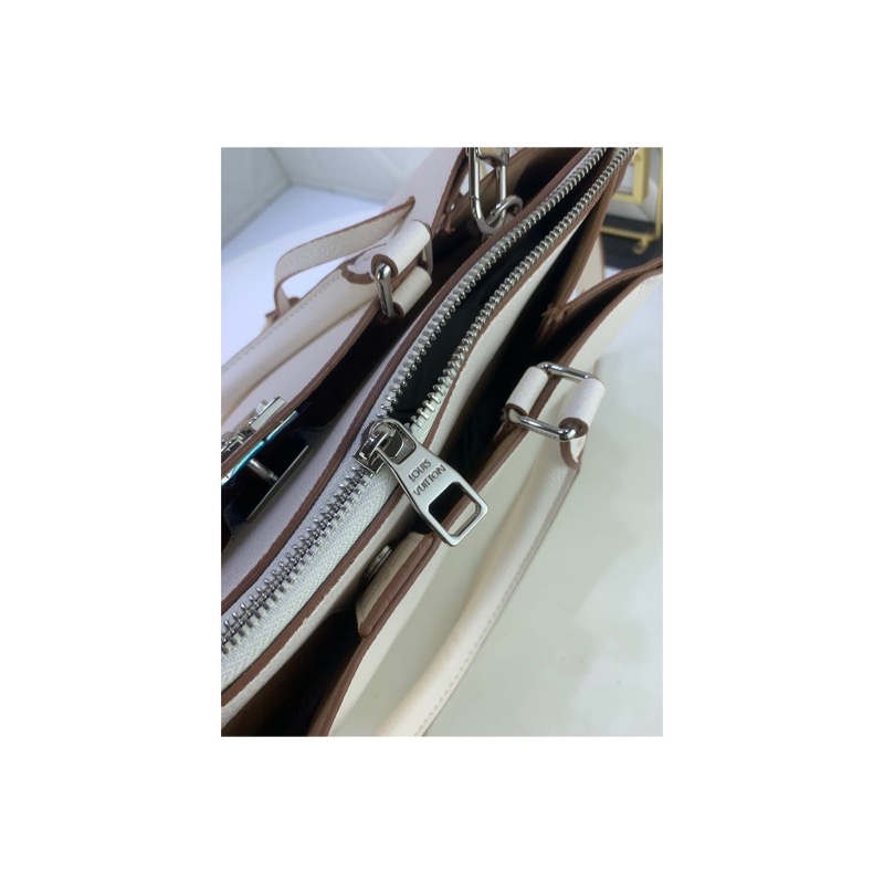 Louis Vuitton Shoulder Bag