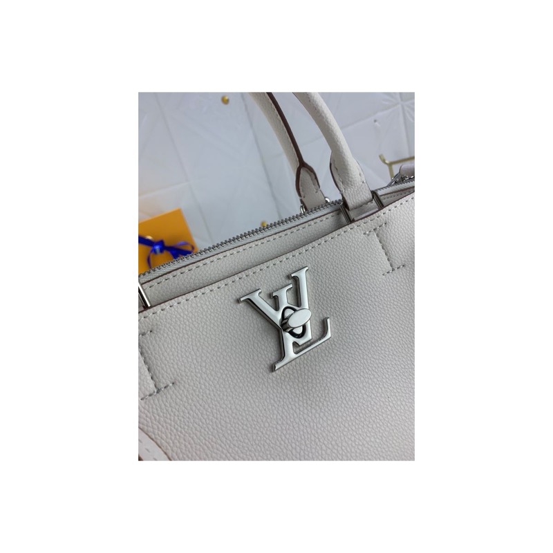 Louis Vuitton Shoulder Bag