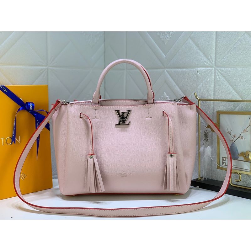 Louis Vuitton Capucines Monogram Bag