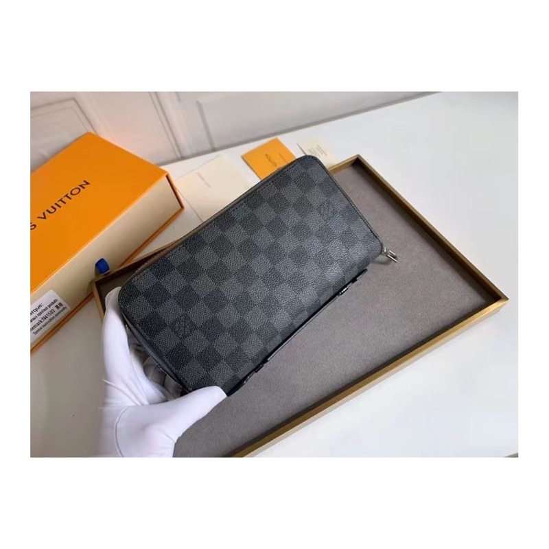 Louis Vuitton Monogram Wallet