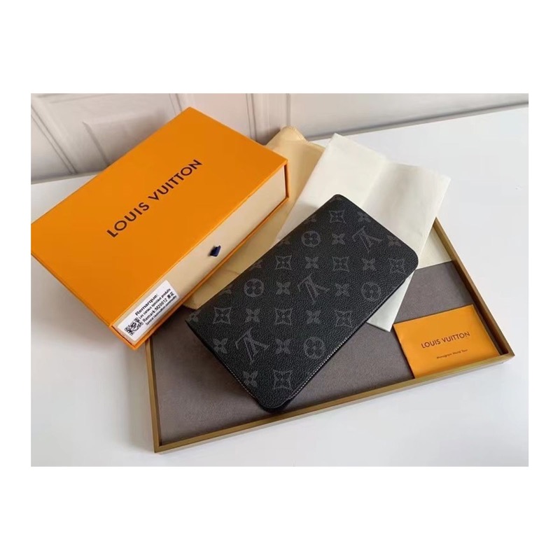 Louis Vuitton Monogram Wallet