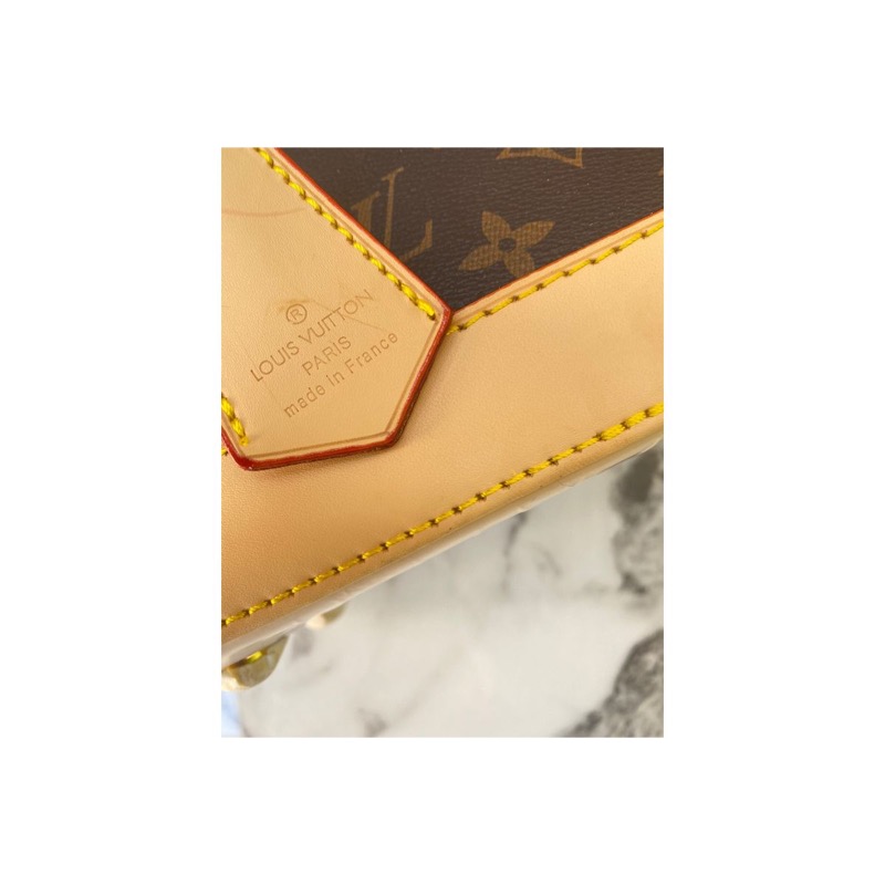 Louis Vuitton Alma Monogram Bag