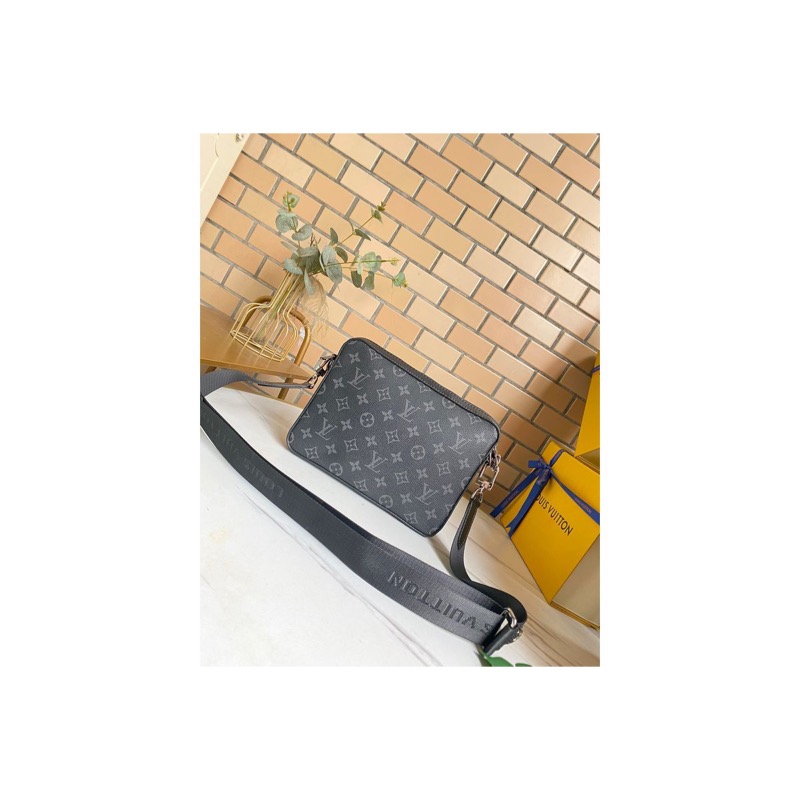 Louis Vuitton Monogram Shoulder Bag