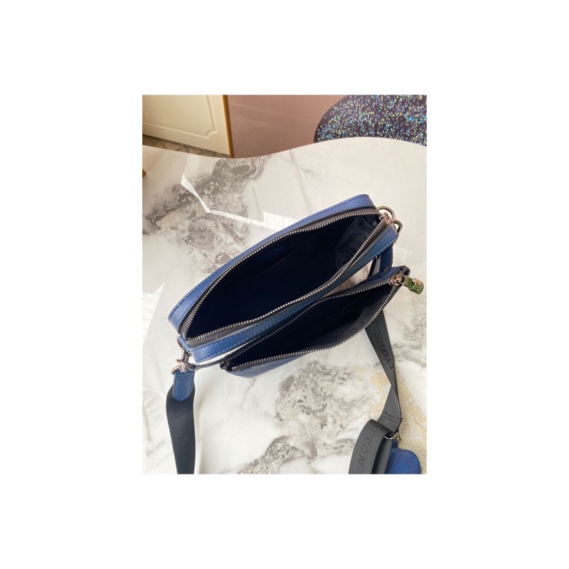Louis Vuitton Shoulder Bag