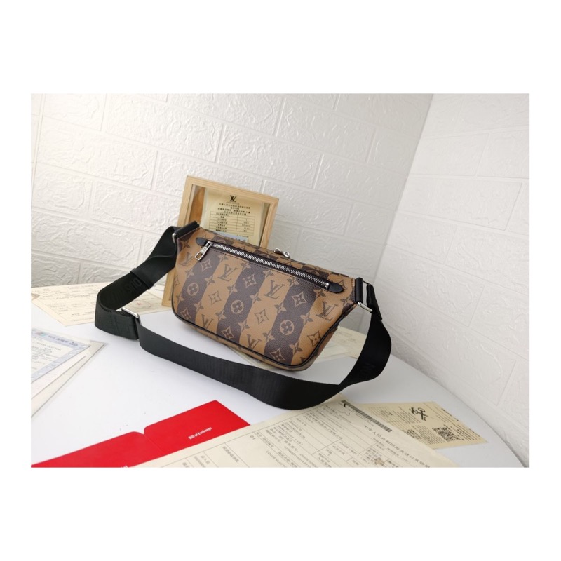 Louis Vuitton Coussin Bag