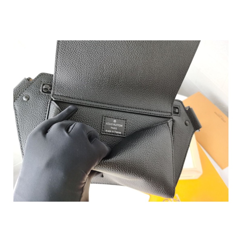 Louis Vuitton Monogram Shoulder Bag