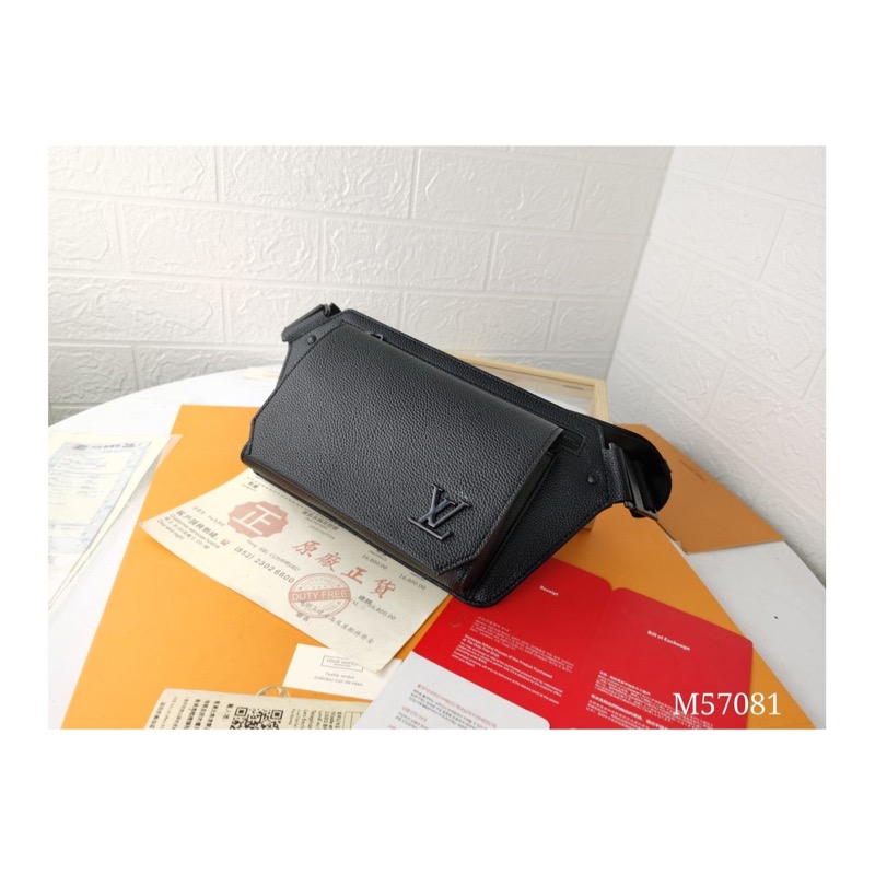 Louis Vuitton Monogram Shoulder Bag