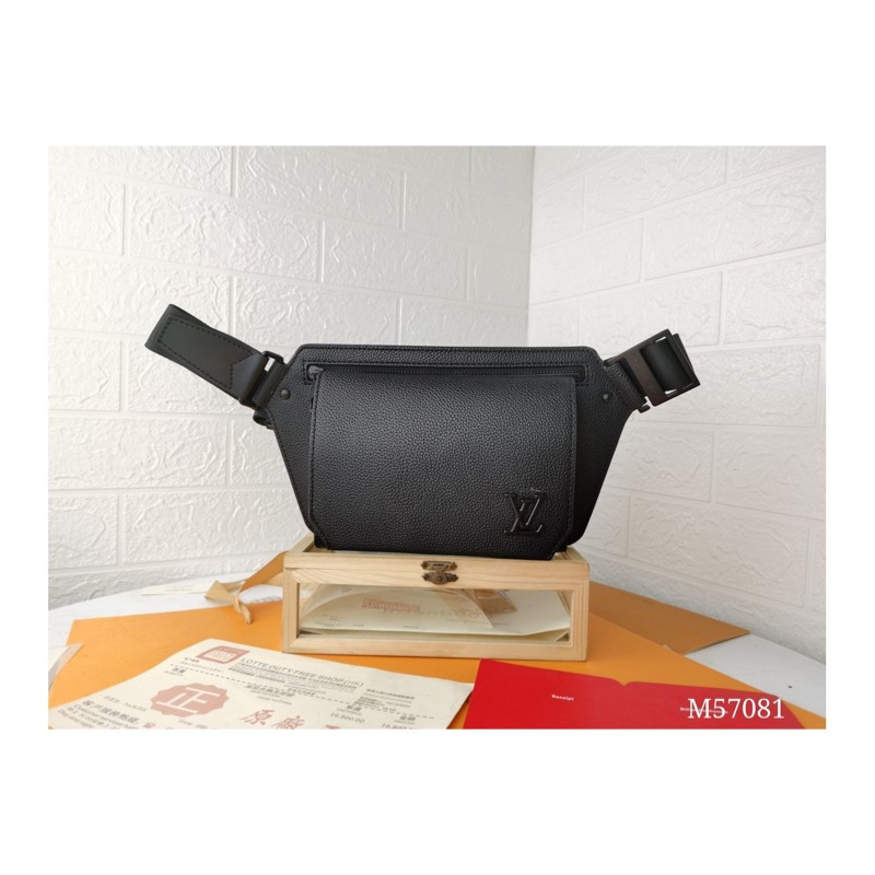 Louis Vuitton Monogram Shoulder Bag