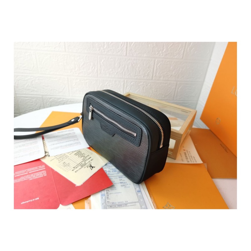 Louis Vuitton Clutch