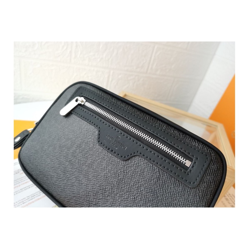 Louis Vuitton Monogram Clutch