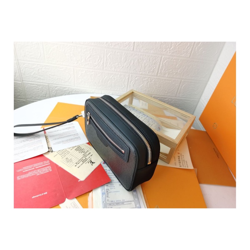 Louis Vuitton Monogram Clutch