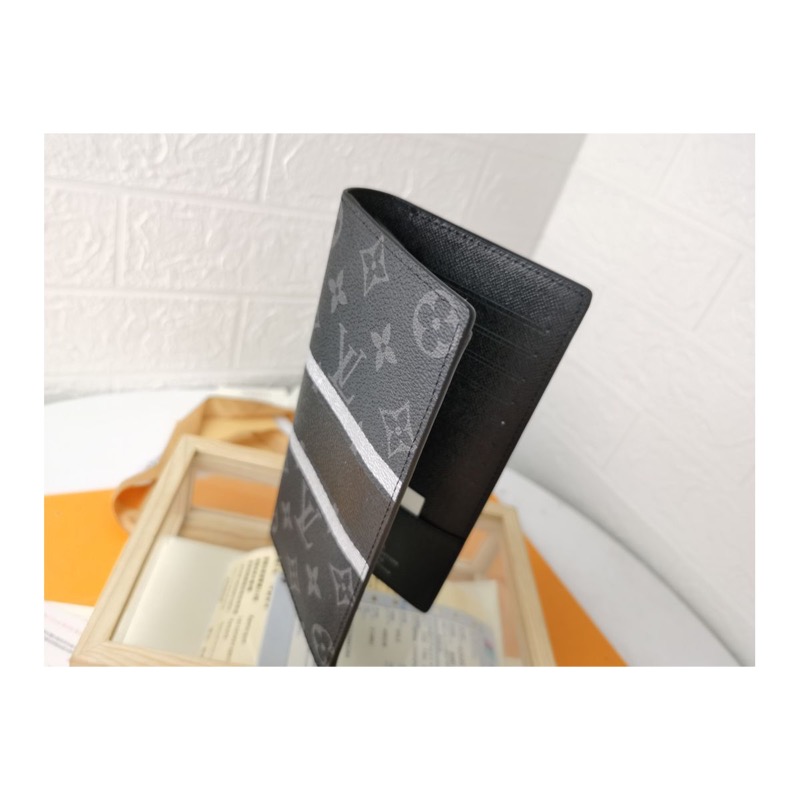 Louis Vuitton Monogram Wallet