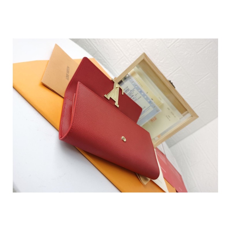 Louis Vuitton Capucines Bag