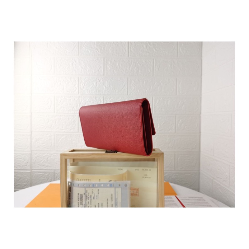 Louis Vuitton Capucines Bag