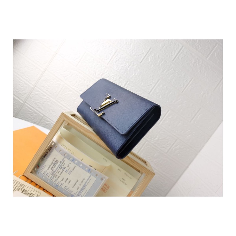 Louis Vuitton Capucines Bag