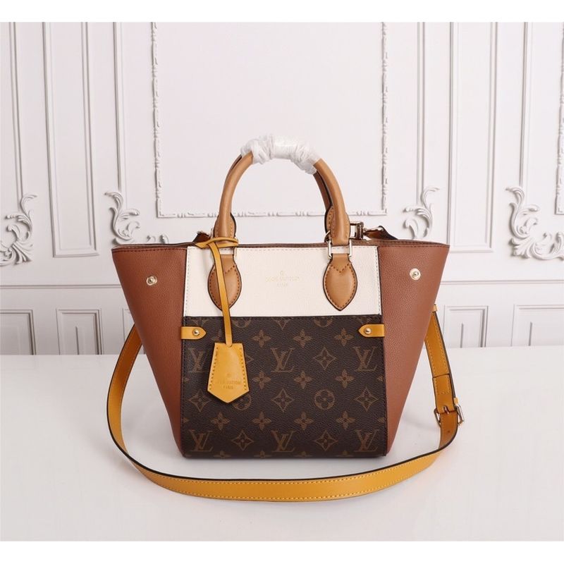 Louis Vuitton Neverfull Monogram Bag