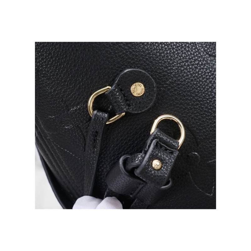 Louis Vuitton Neverfull Monogram Bag