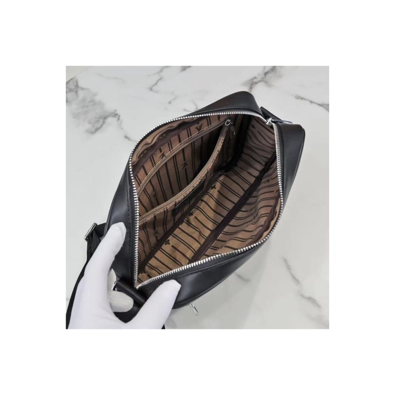 Louis Vuitton Monogram Shoulder Bag