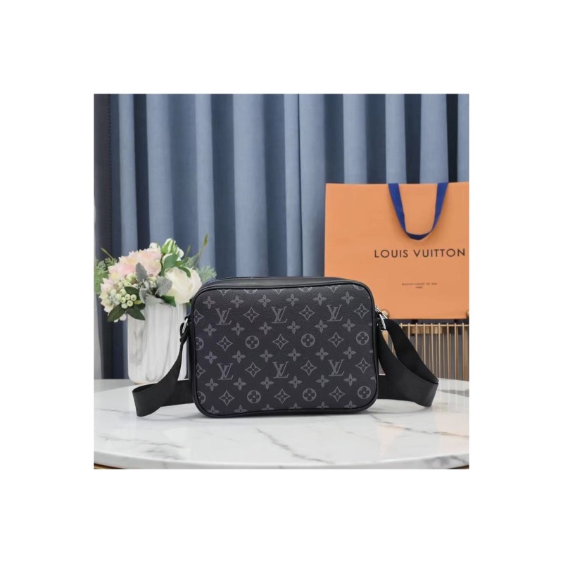 Louis Vuitton Monogram Shoulder Bag