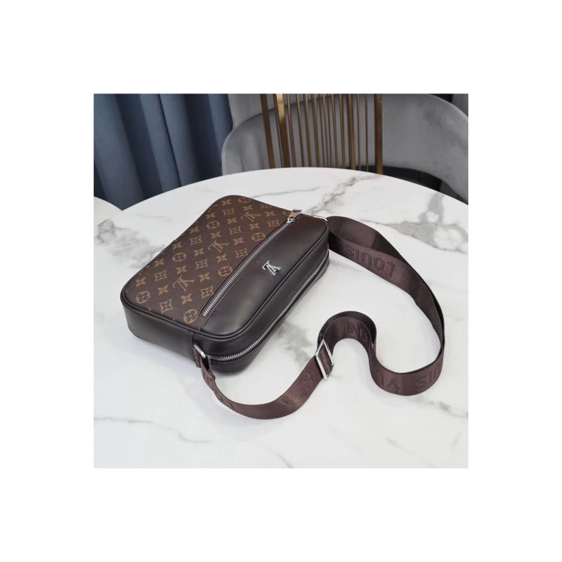 Louis Vuitton Monogram Shoulder Bag