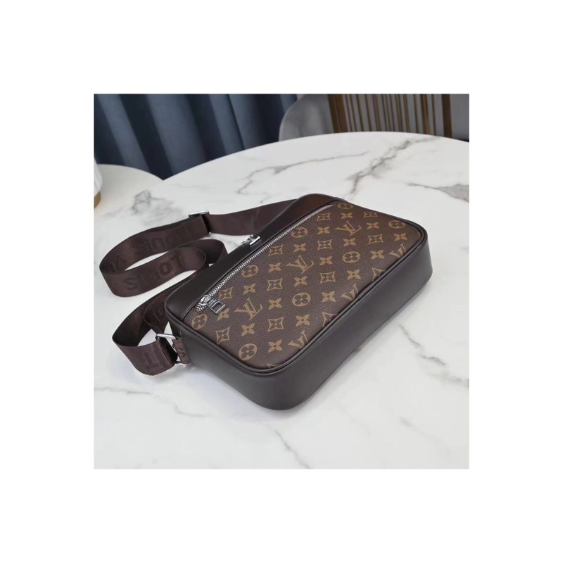 Louis Vuitton Monogram Shoulder Bag