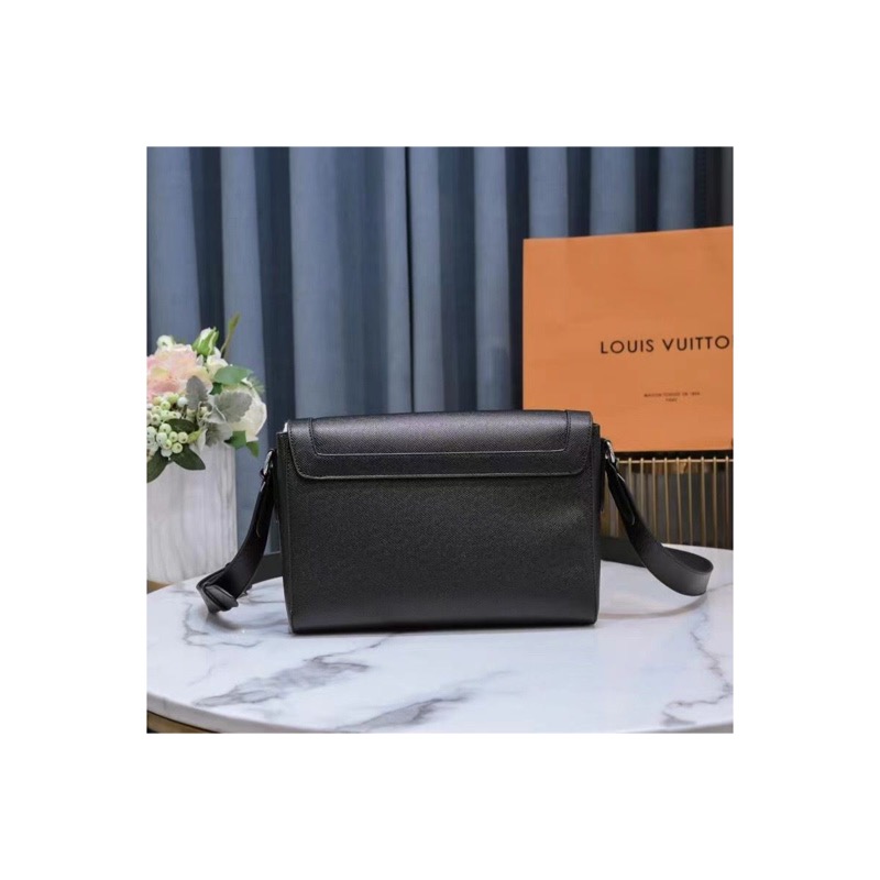 Louis Vuitton Monogram Shoulder Bag