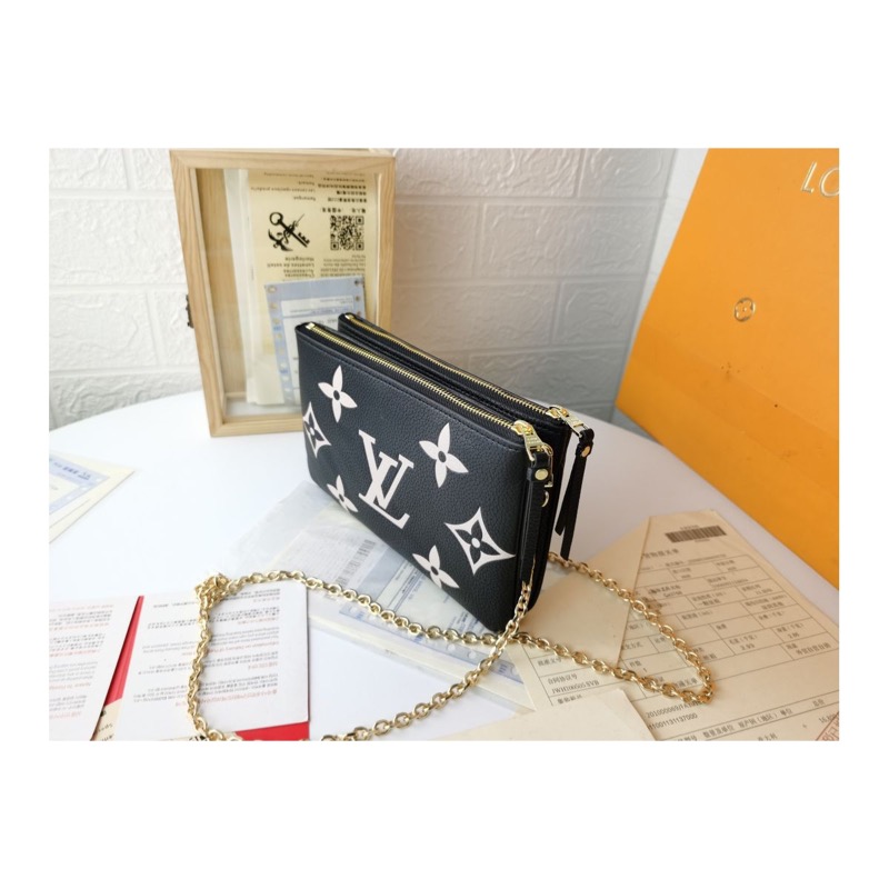 Louis Vuitton Neverfull Monogram Bag