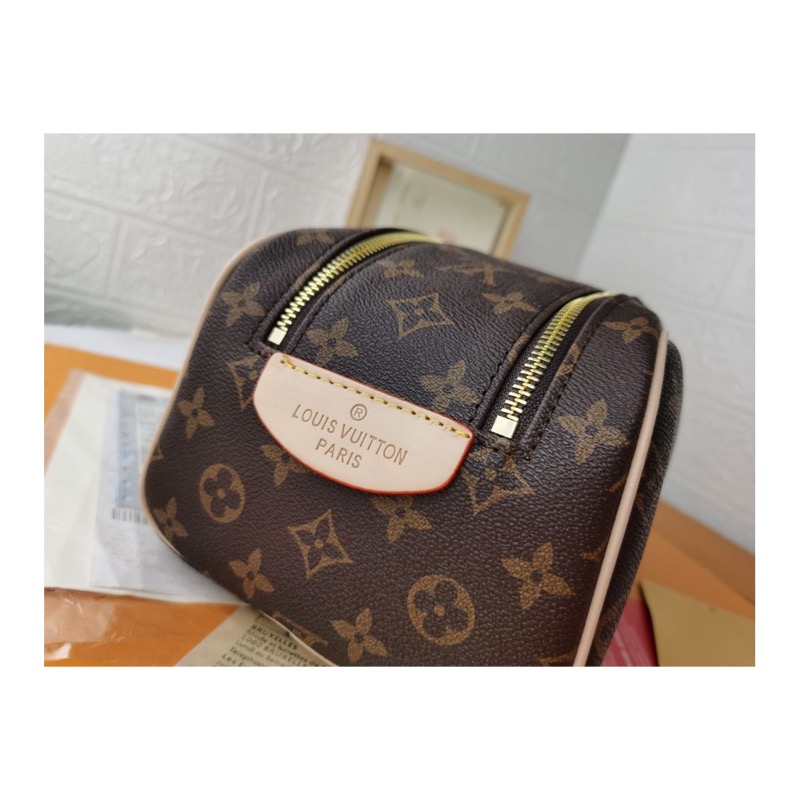Louis Vuitton Dopp Kit Monogram Bag