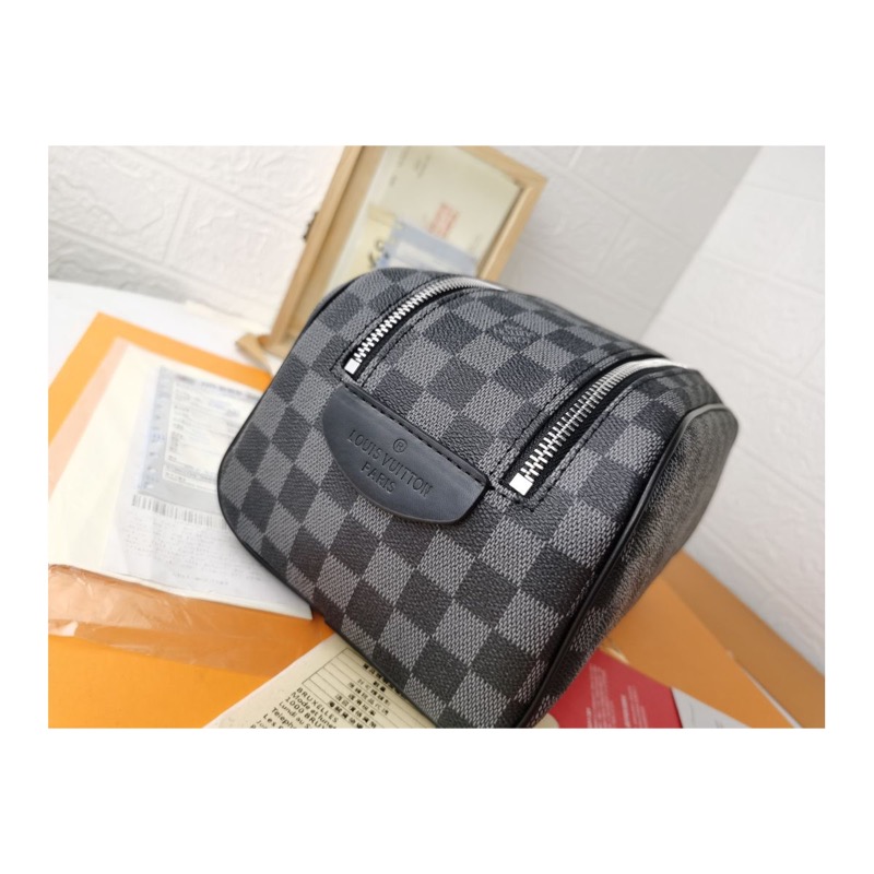 Louis Vuitton Dopp Kit Bag