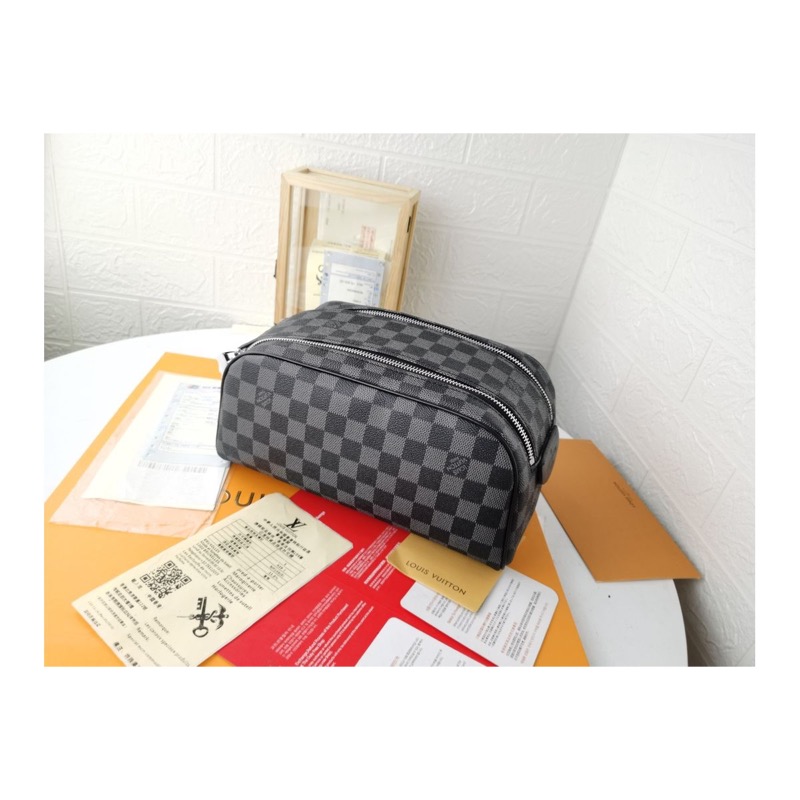 Louis Vuitton Dopp Kit Bag