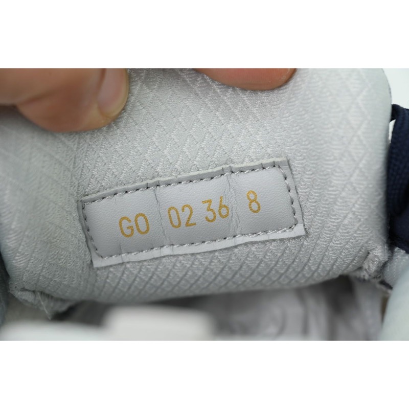 Louis Vuitton Runner Tatic Sneaker
