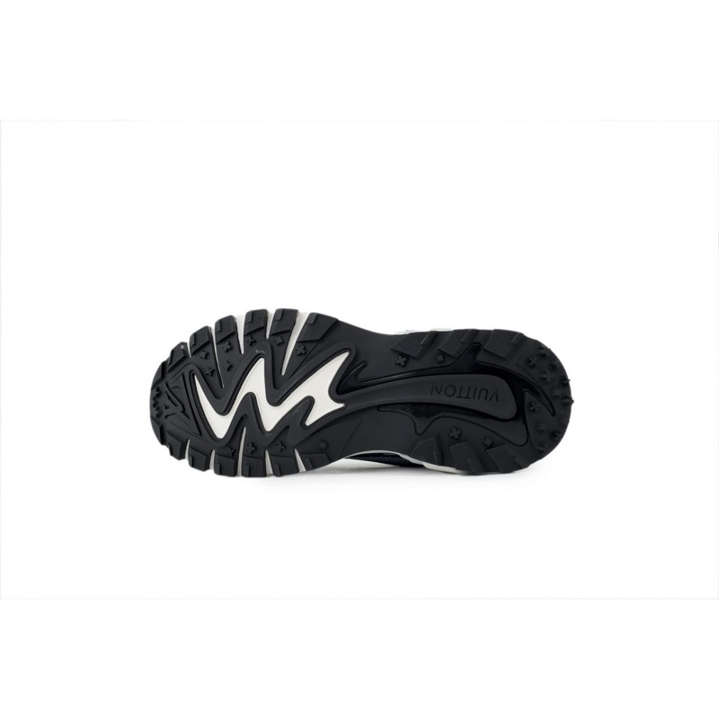 Louis Vuitton Runner Tatic Sneaker