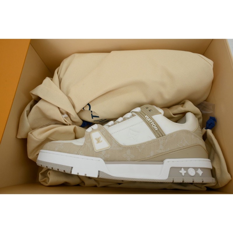 Louis Vuitton Trainer Sneaker