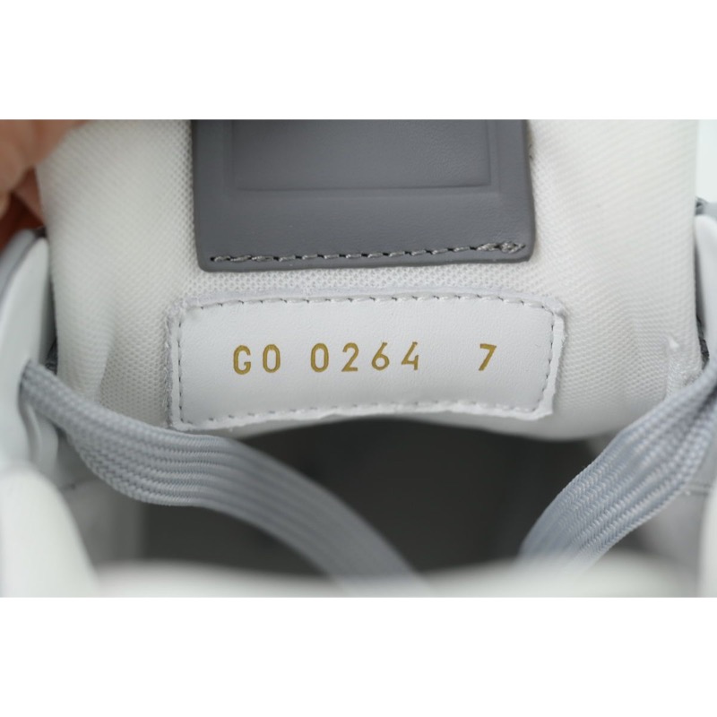 Louis Vuitton Trainer Sneaker