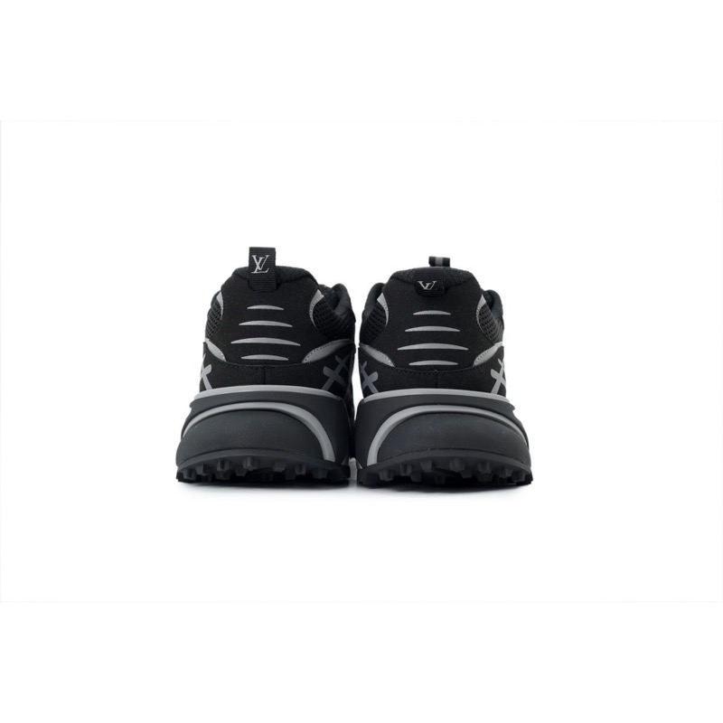 Louis Vuitton Runner Tatic Sneaker