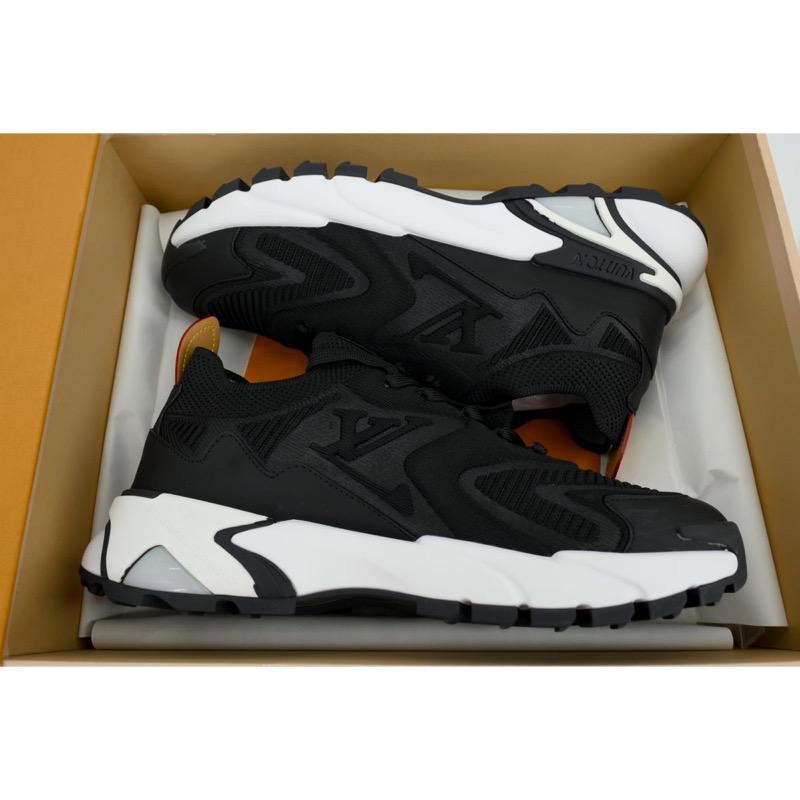 Louis Vuitton Runner Tatic Sneaker