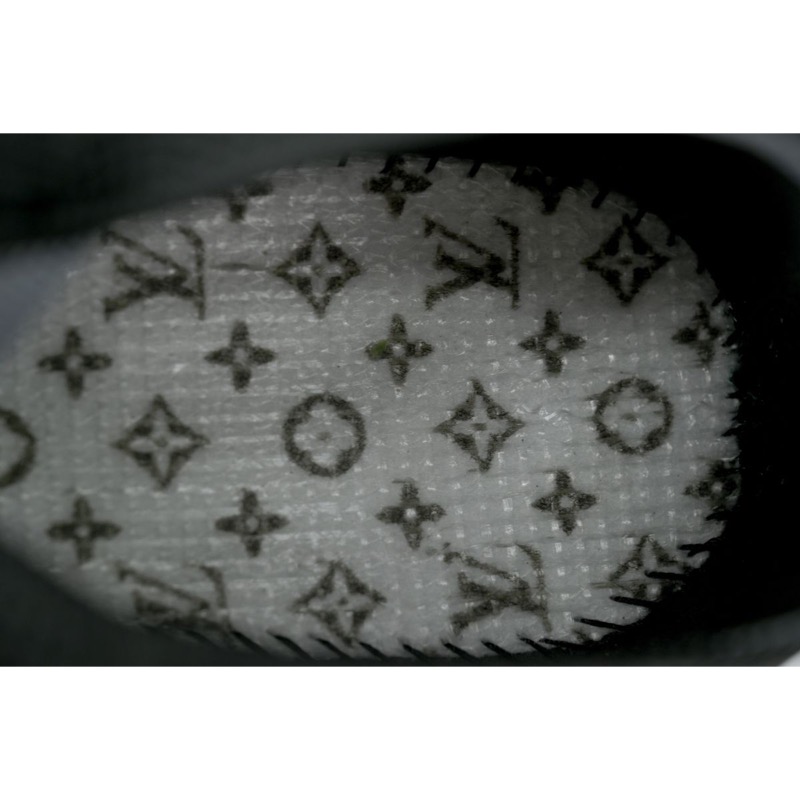 Louis Vuitton Runner Tatic Sneaker