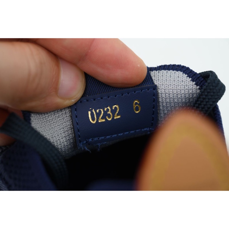 Louis Vuitton Runner Tatic Sneaker