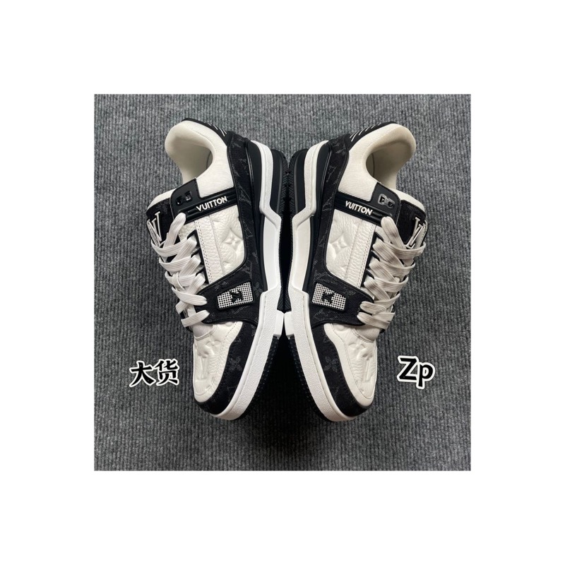 Louis Vuitton Sneakers