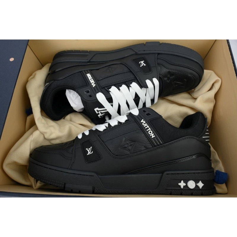 Louis Vuitton Trainer Sneaker