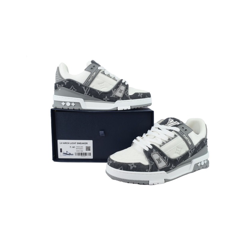 Louis Vuitton Trainer Sneaker