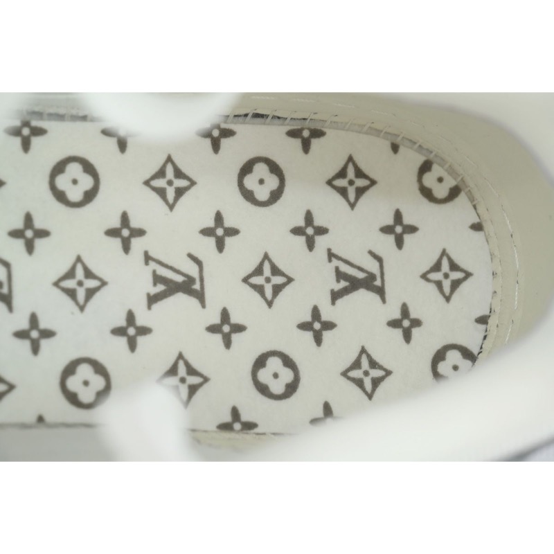 Louis Vuitton Trainer Sneaker