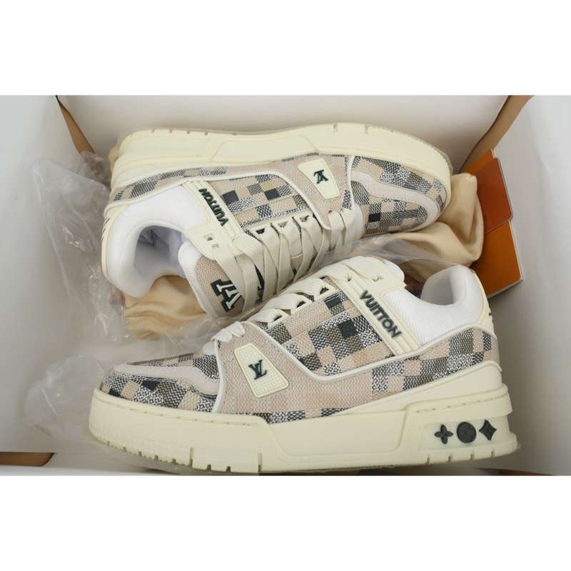 Louis Vuitton Trainer Sneaker