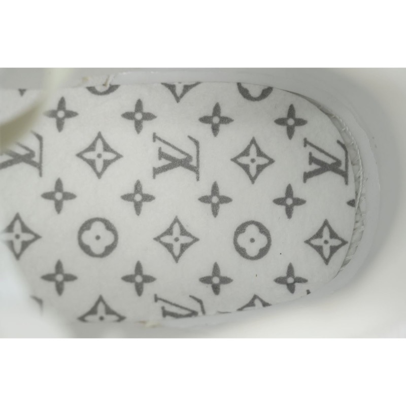 Louis Vuitton Trainer Sneaker