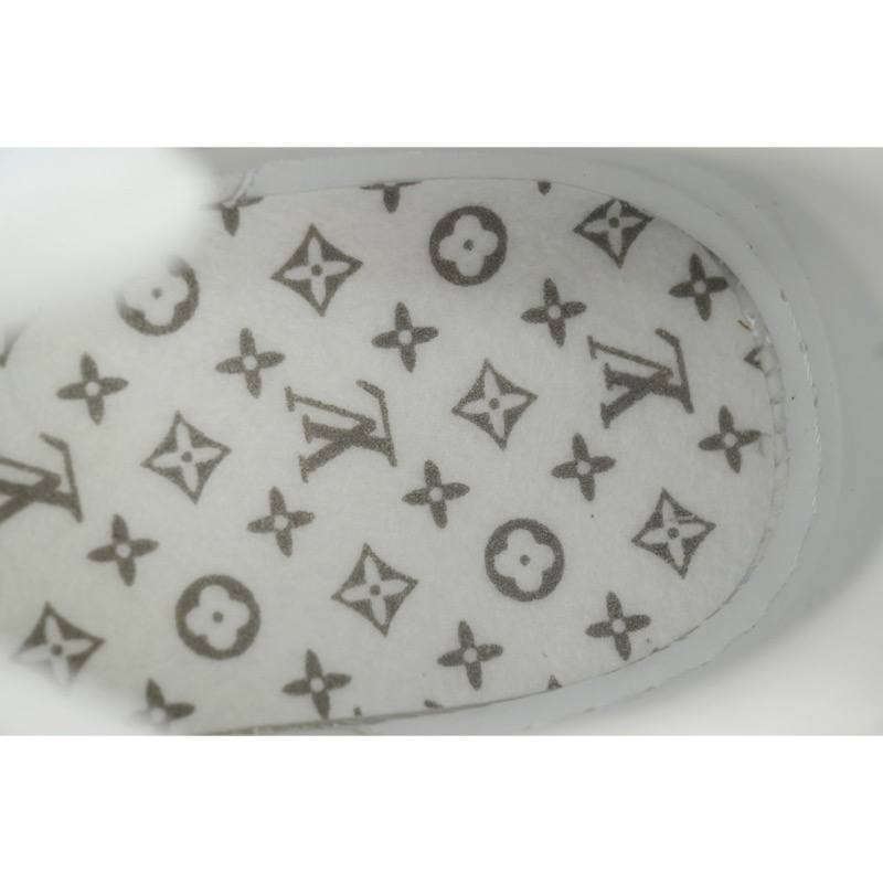 Louis Vuitton Trainer Sneaker