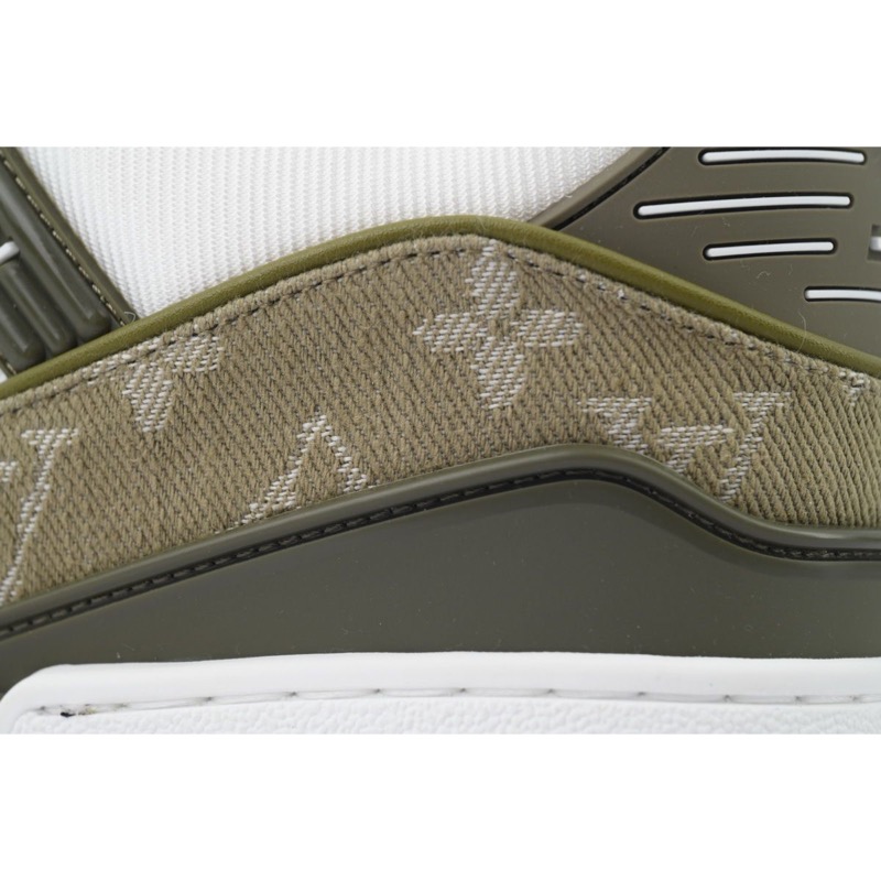 Louis Vuitton Trainer Sneaker