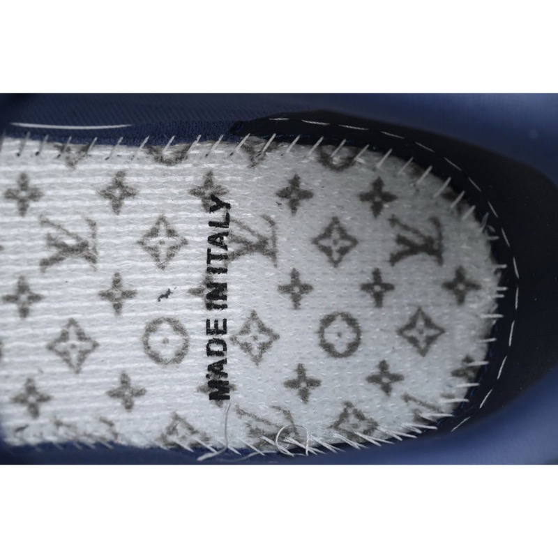Louis Vuitton Trainer Sneaker